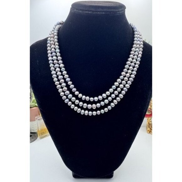 Freshwater BlackPearl Necklace 14k GoldClasp- 6mm Freshwater Pearl